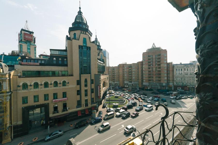 Apartment Arena City Loft Kyiv Exterior photo